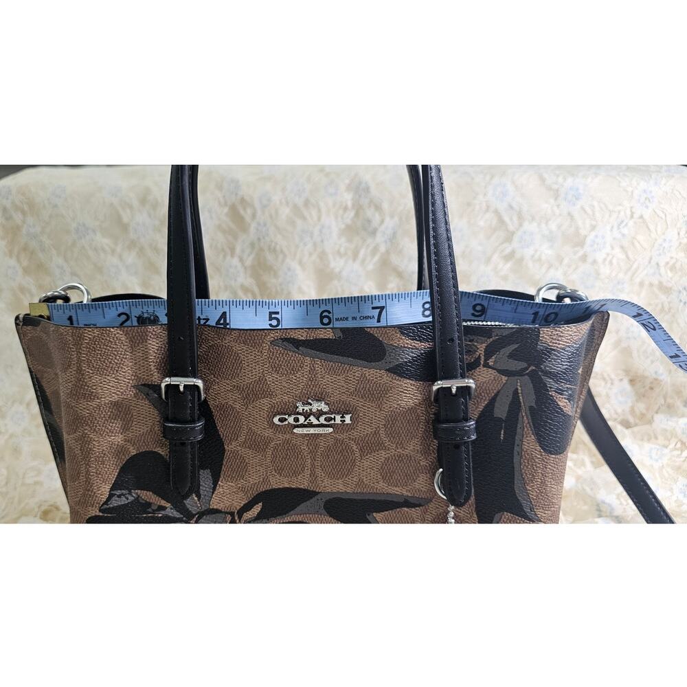 COACH Mollie Tote Bag 25 in Signature Canvas with Bow Print - Picture 7 of 8